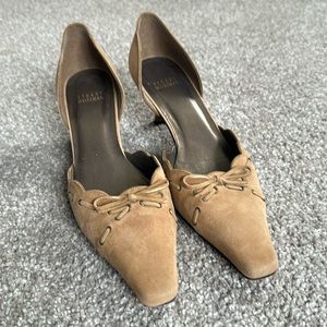 Stuart Whitman Cream Suede Kitten Heels